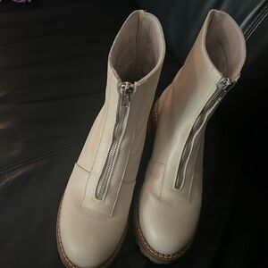 Bertuchi Cream Full Leather Upper Boots